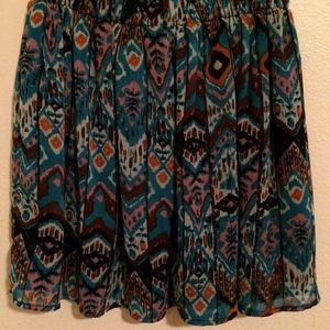 Patterned Lightweight Mini-skirt